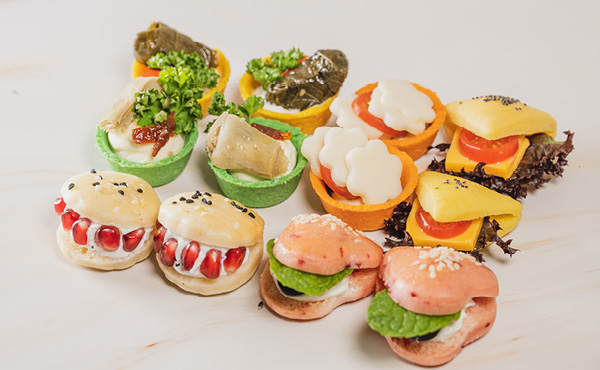 Mix Savouries (12 pieces)