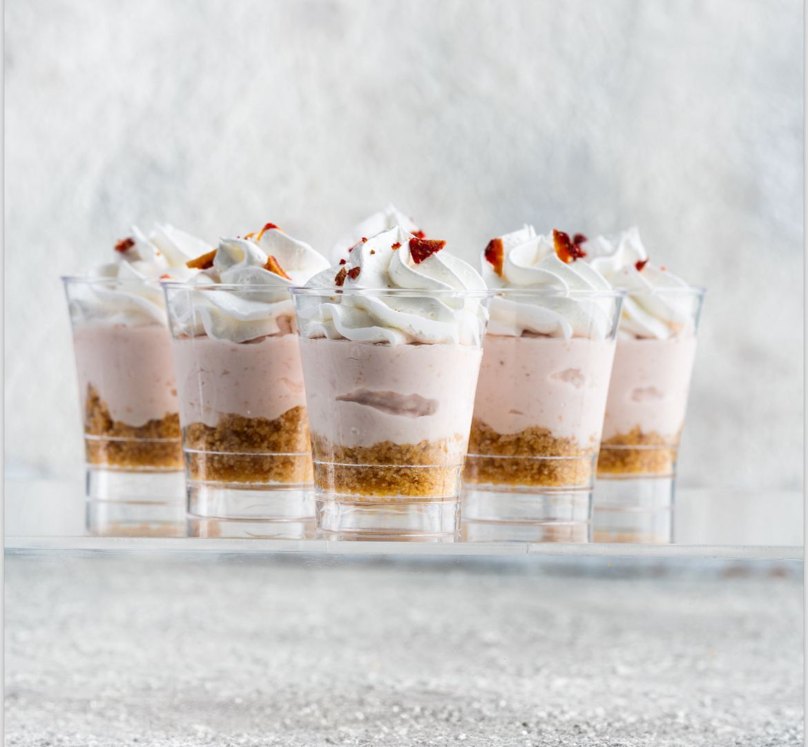 Strawberry Cheesecake Shot (24pcs)
