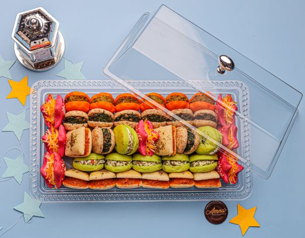 MIX SANDWICHES  TRAY WITH LID
